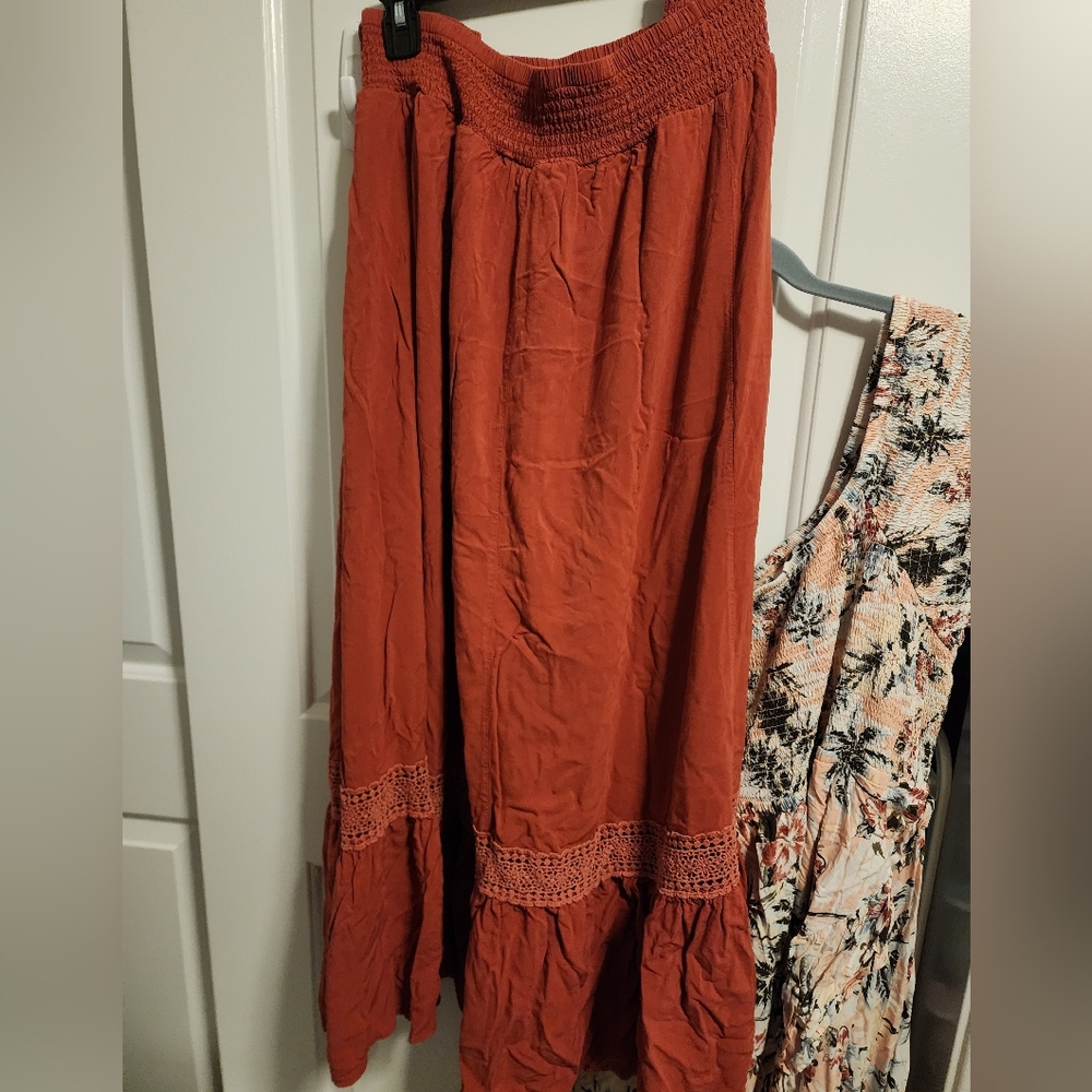 Torrid pumpkin orange size 5 skirt